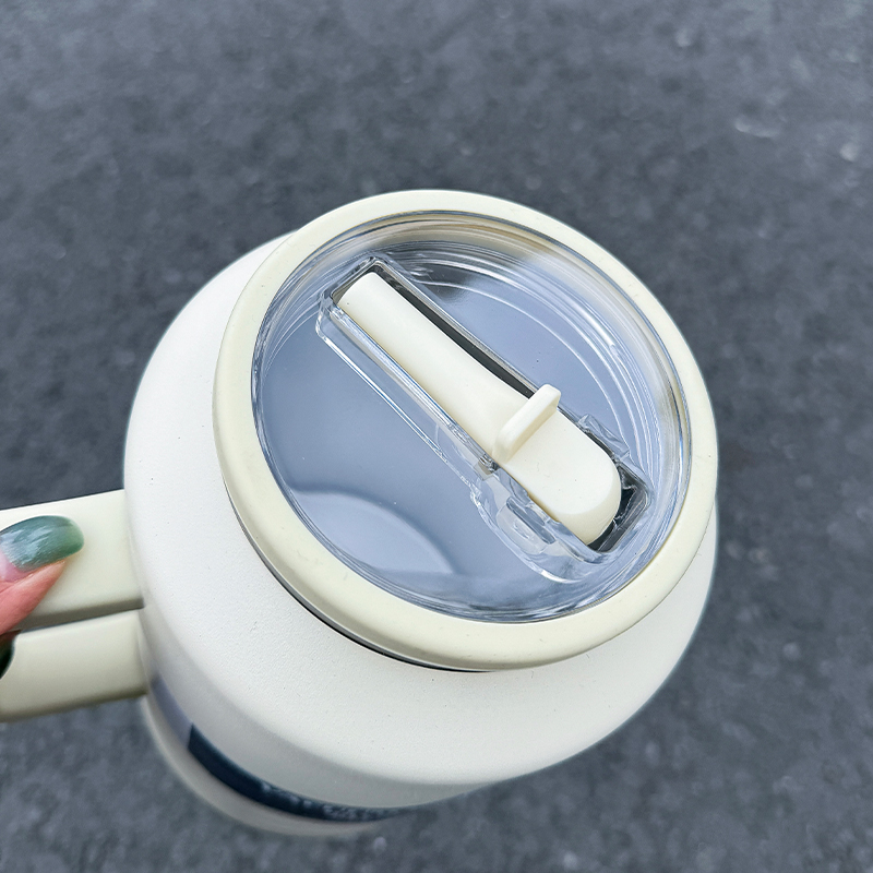 1pc Stainless Steel Insulated  - Sports Equipment Types 评论和价格